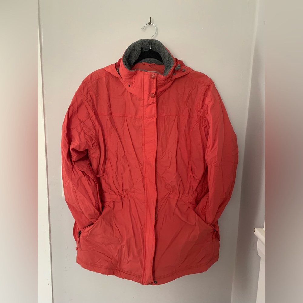 Vintage L.L. Bean bright peach thinsulate winter coat with hood size L